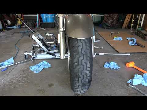 07 12 21 2007 Honda VTX 1300r Fork Oil Change - YouTube