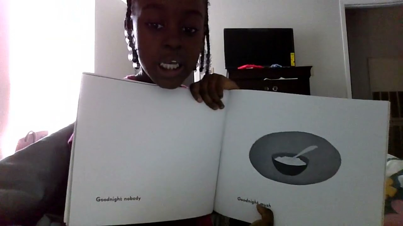 Goodnight Moon by Margaet Wise Brown Pictures by Clement Hurd