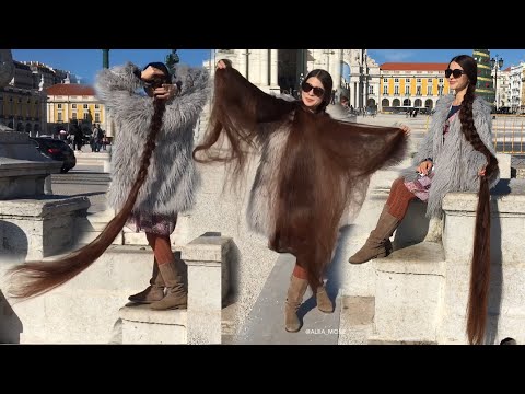 Real Rapunzel very long hair play in public