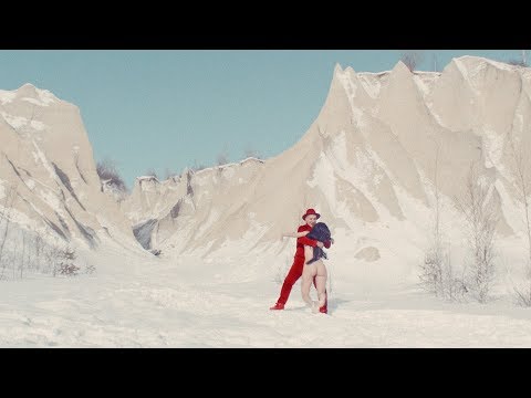 LINDEMANN - Ah buna bayıldım (Resmi Video)