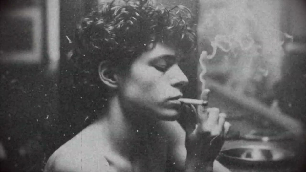 Creedence Clearwater Revival - I Heard It Through The Grapevine (Official Visualizer)