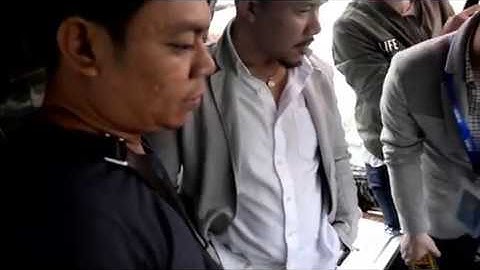 A video shows how echo sounder works when we on the boat