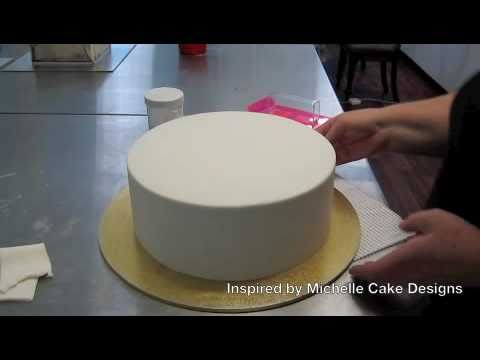 how to get sharp edges when covering a fondant cak...
