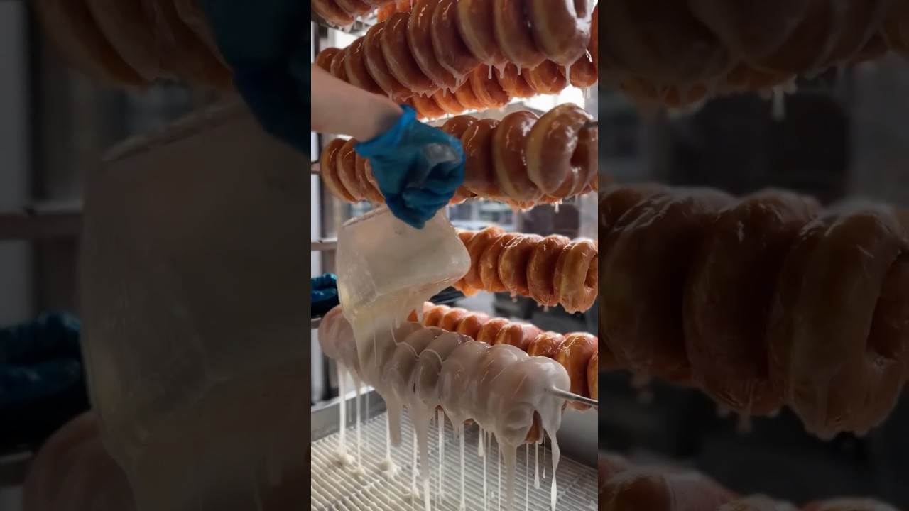 Do you think there’s room to lay underneath this? 🍩😛