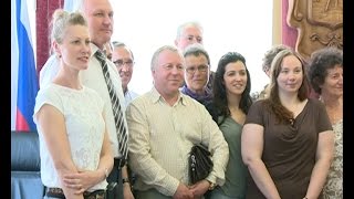 «Здесь настоящая Россия!» Группа туристов из Франции встретилась с Главой Ельца...