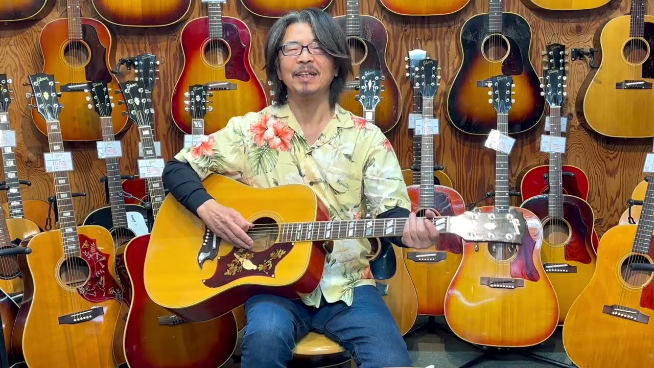 GIBSON DOVE NT 1969 - YouTube