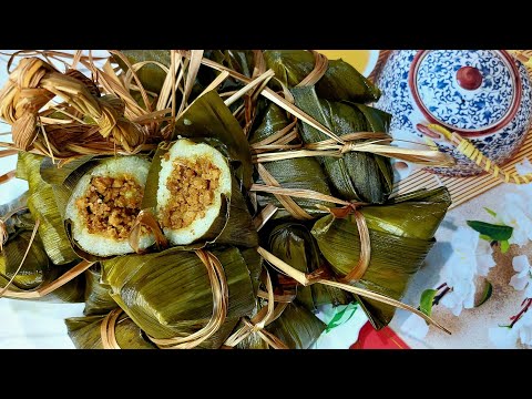 Bacang Isi Daging Babi