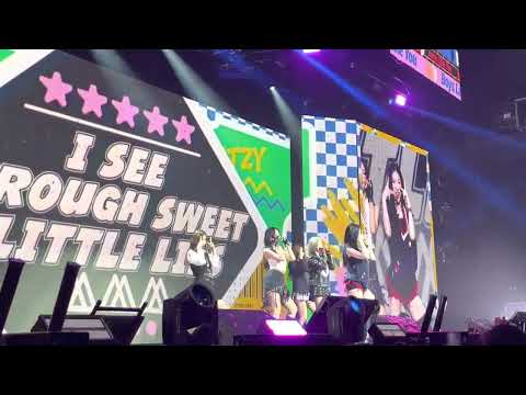 ITZY Checkmate Boston 11/10/2022 “Boys like you”