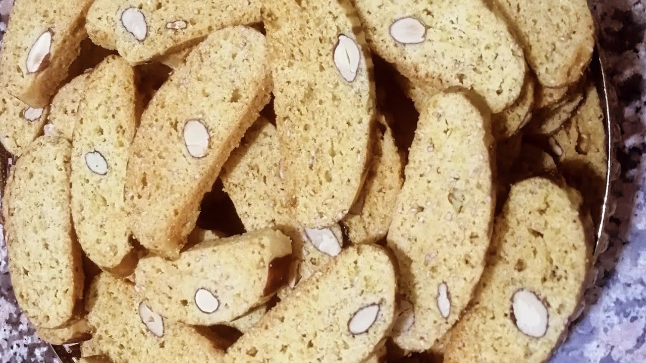 الذ وانجح فقاص باللوز و بالزنجلان. فقاص بدون كسور مع جميع تفاصيل نجاحه 100 ٪. فقاص بلا فقصة