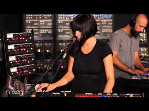 MOOG SOUND LAB: Phantogram, "16 years"