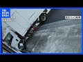 防犯カメラに衝突の瞬間 道路から飛び出しトラックが自動車整備会社に突っ込む「ドカーンという音」50代運転手が意識不明 栃木・足利市|TBS NEWS DIG