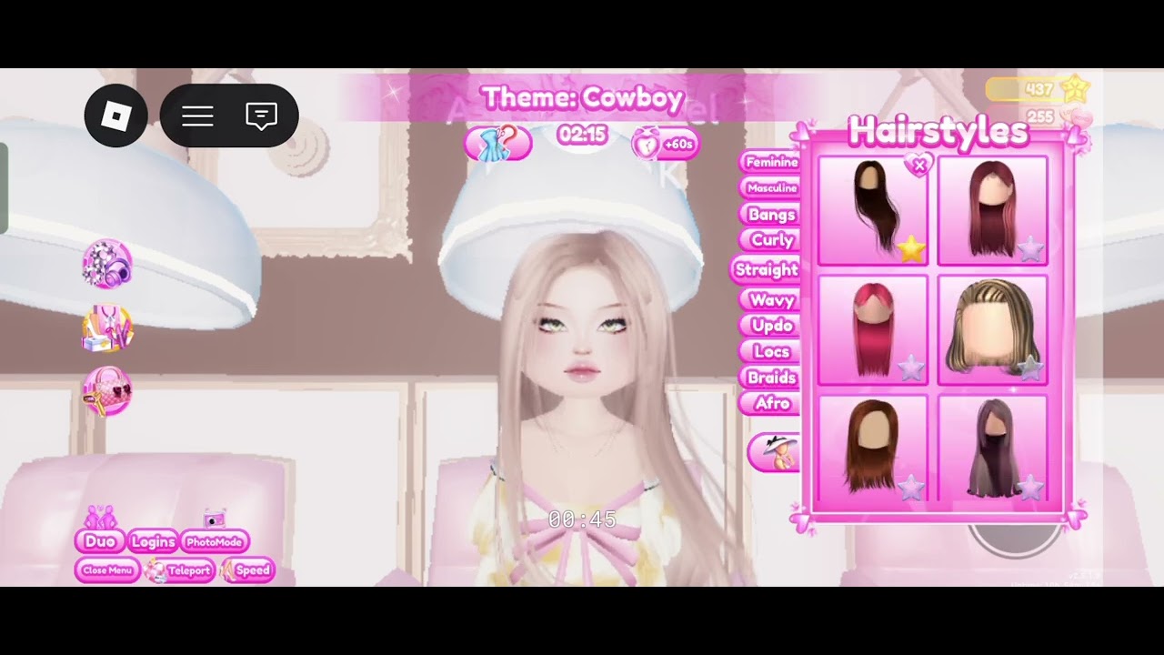 Play a round of dti with me 🩰👋👋☺️