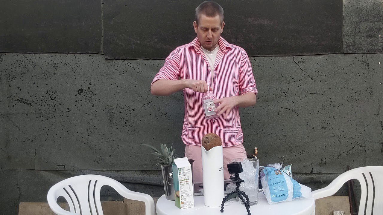 Basic Mixologist 101 - Starter Pina Colada