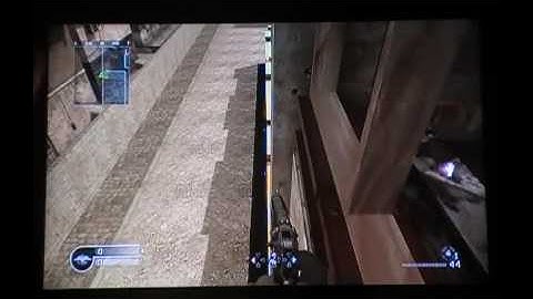 COD4: backlot glitch on top of map glitch