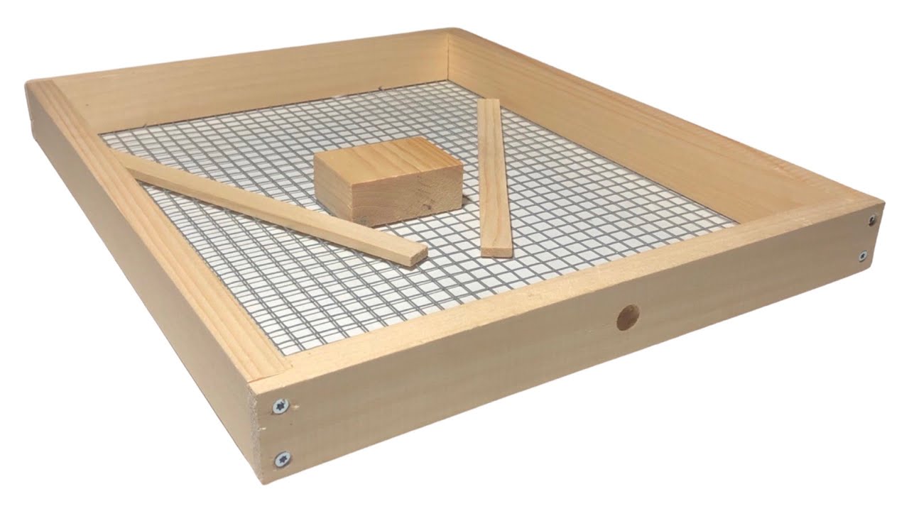 Зимняя подкормка медоносных пчел с использованием кормушек и верхних кормушек, страховой полис пч...