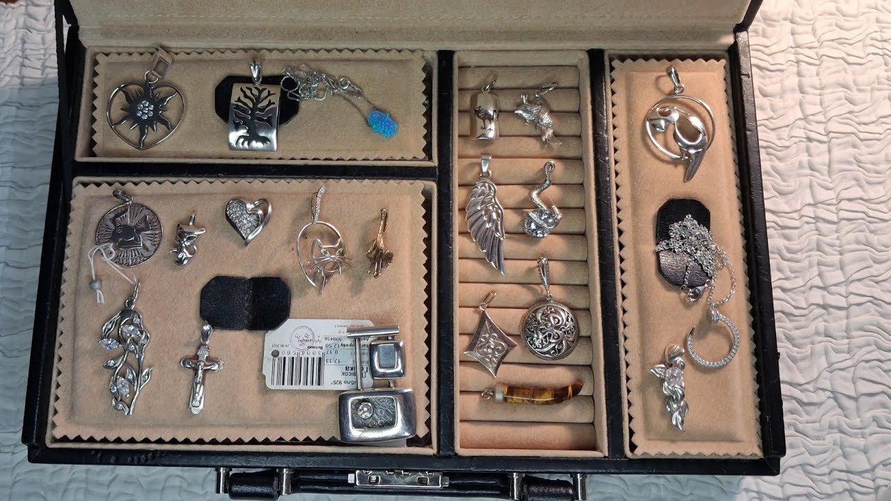 Ціни,наявність уточнюйте в інстаграм SribnaSova 