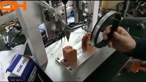 Giảm nhân công, tiết kiệm thời gian với máy bắt vít tự động cấp vít