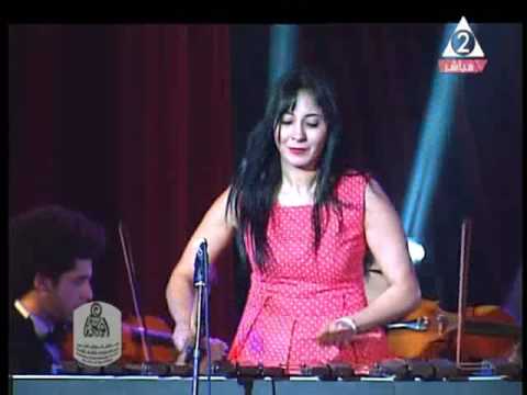 عزف نسمة عبد العزيز في مهرجان الدولي لذوي الاحتاجات الخاصة استعراض دولة الصين للصم والبكم 2017