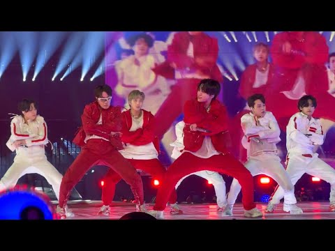 [4K] 220416 Dope 쩔어 BTS Permission to Dance PTD On Stage Las Vegas Concert Live 방탄소년단