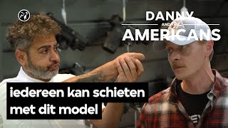 Het favoriete wapen van Amerikaanse ‘mass shooters’ | Danny and the Americans | VPRO