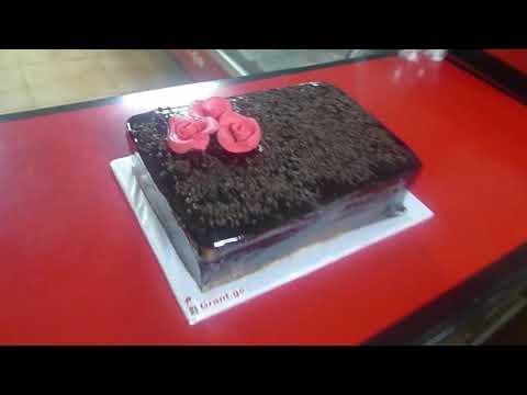 შოკოლადის ტორტი ვარდებით, ტორტები შეკვეთით 593 756 700, \"გრანტის ტორტები\"