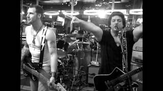 Chris Giordano & friends... Shout It Out Loud @ Final Score Bar & Grill 5-24-13 recorded by L.A.Ives