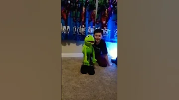 the Kermit dance