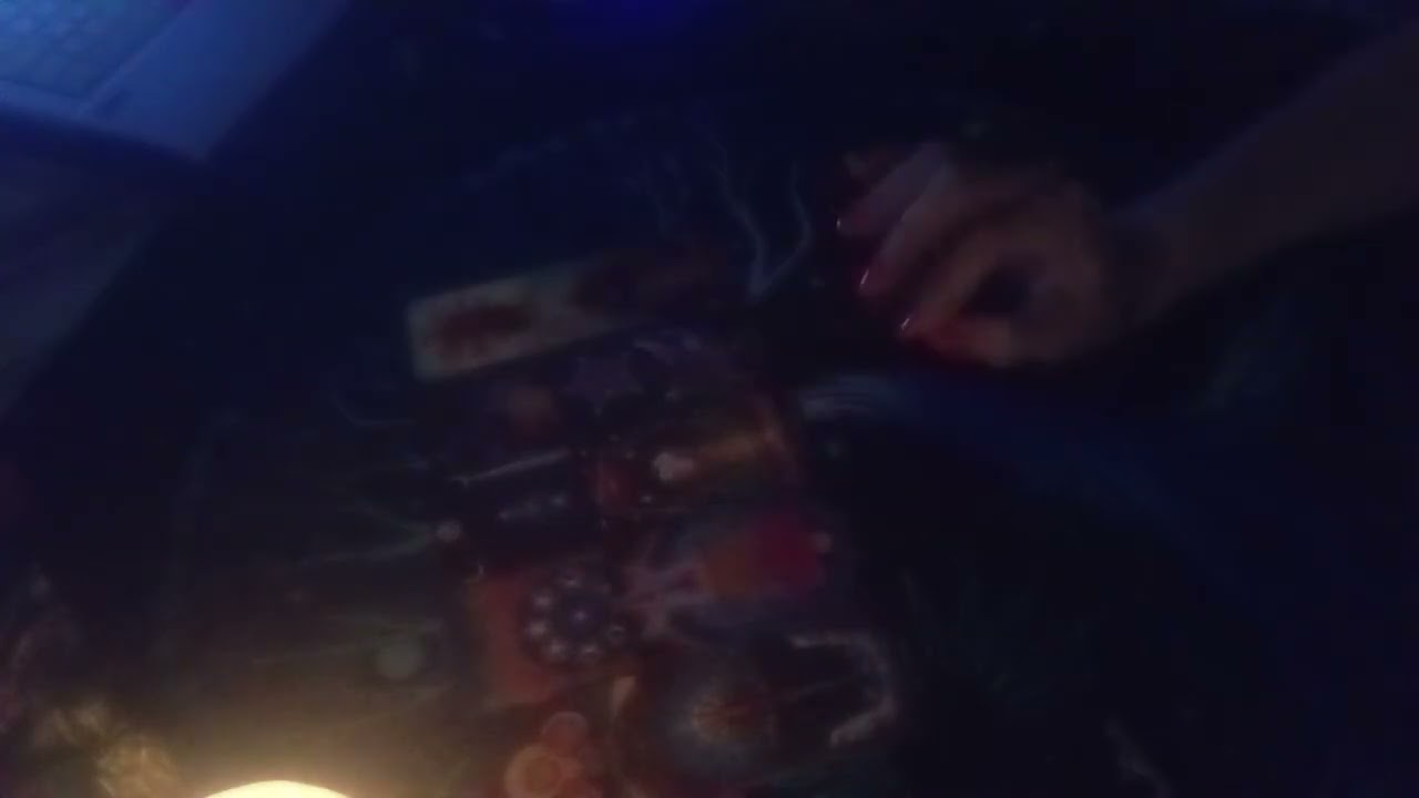 👑 Κάποιος επιστρέφει στη ζωή σας και αλλάζουν τα πάντα 👑