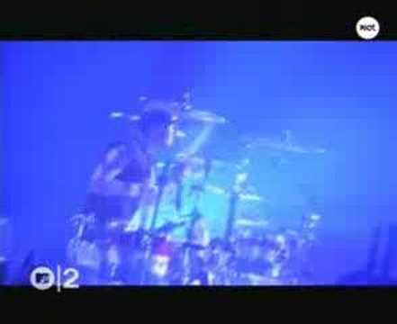 Blink 182 - First Date (live at Chicago 2001)