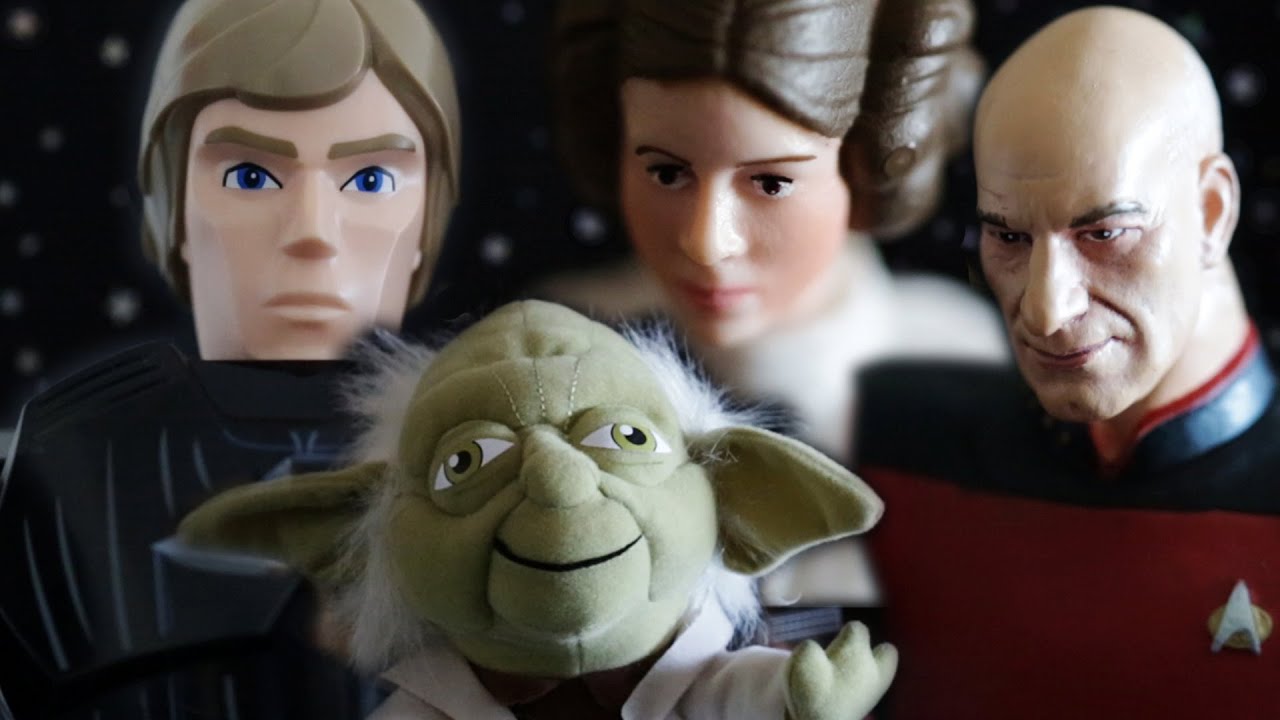 Star Wars vs. Star Trek in Toy Wars (Luke Skywalker, Captain Picard, Princess Leia, Yoda)