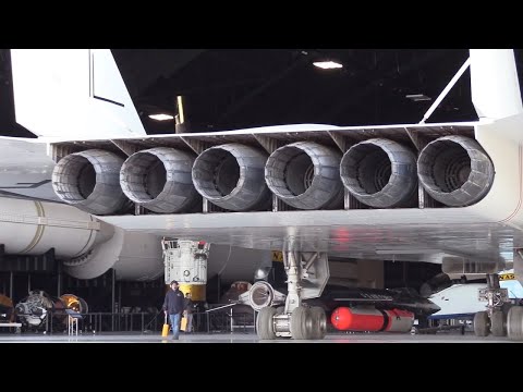 Video: Memerangi penggunaan pesawat serang turboprop pada 1970-1990an