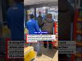 Good Samaritan Helps Store Staff Stop a Shoplifter 💪