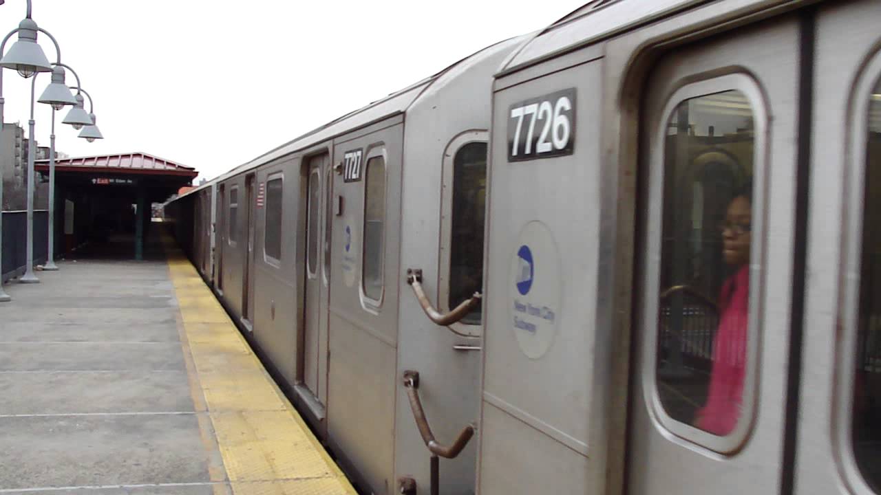 IRT Jerome Avenue Line Manhattan bound R142A 4 local train Mt. Eden