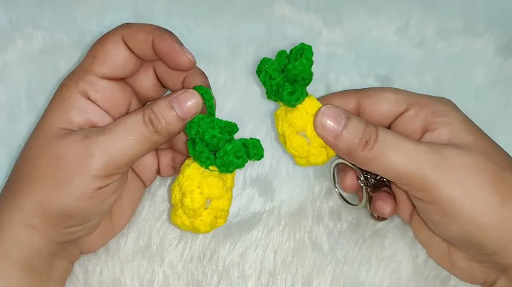 Learn to Crochet a Cute Pineapple Keychain