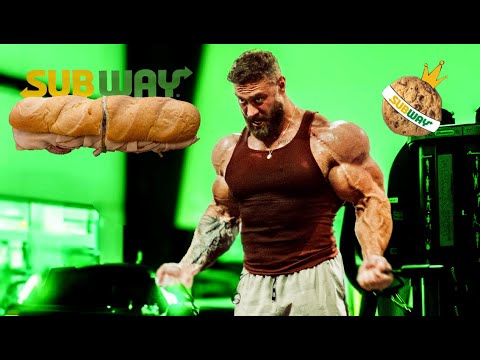 CBUM IMENSO COMENDO SUBWAY E COOKIES (O Que Esta Acontecendo?)