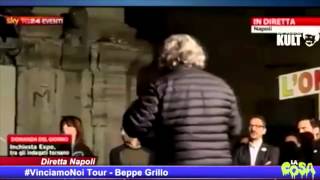 Grillo parla di mafia e Genny &#39;a Carogna