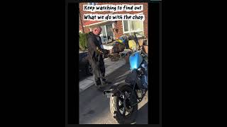 Unloading the chop. #motorbike #biker #motorcycle #bikelife #Chopper #chop #fun #bikers #garage 
