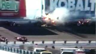 Dan Wheldon dead : Horror Death crash latest live HD video 17 OCT 2011.