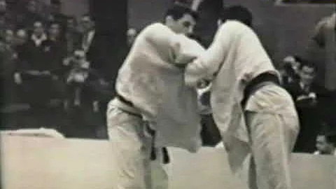 Judo 1961 Paris: Tempesta (ITA) - Kerr (GBR) [open].