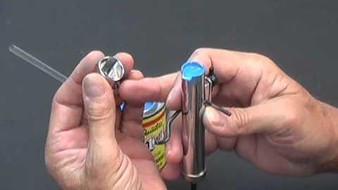 Loading the Beugler Pinstriping Tool