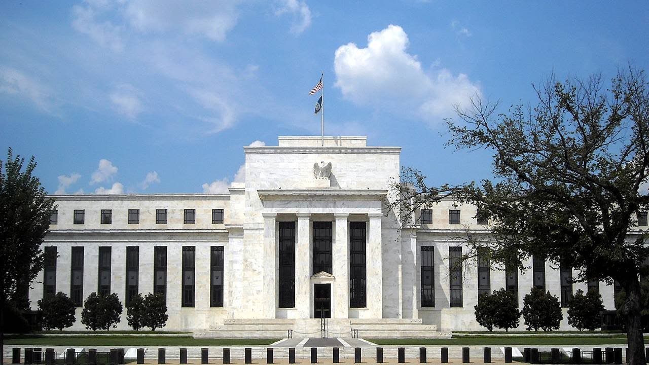 Economic Growth Will Impact Federal Reserve Interest Rate Move Economic Growth Will Impact Federal Reserve Interest Rate Move