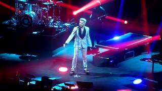 adam lambert toh tour london another lonely night