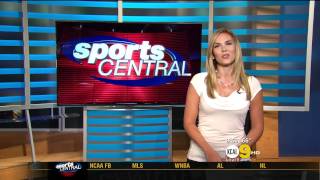 Jaime Maggio 2011/09/09 9PM KCAL9 HD; White top
