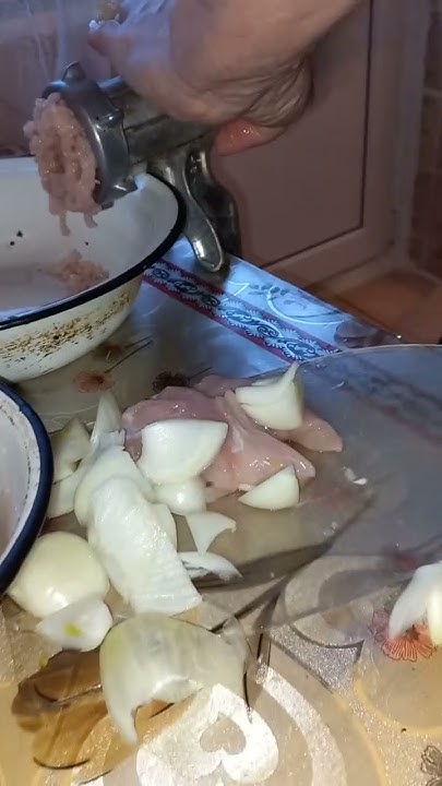 мясорубка старая - YouTube