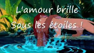 Video thumbnail of "L'AMOUR BRILLE SOUS LES ÉTOILES - Le Roi Lion - PAROLES"