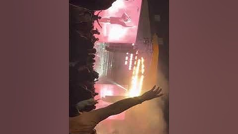 Post Malone white iverson Leeds festival 2021
