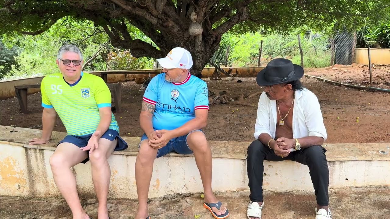 CHARLLES PEGA ￼PEIXE PARA O ENCONTRO DOS CABEÇA BRANCA | TIRINGA CAI NA PEGADINHA 😂￼