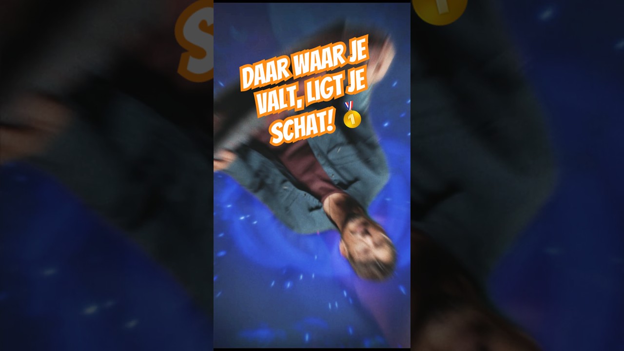 daar waar je valt ligt je schat SHORT