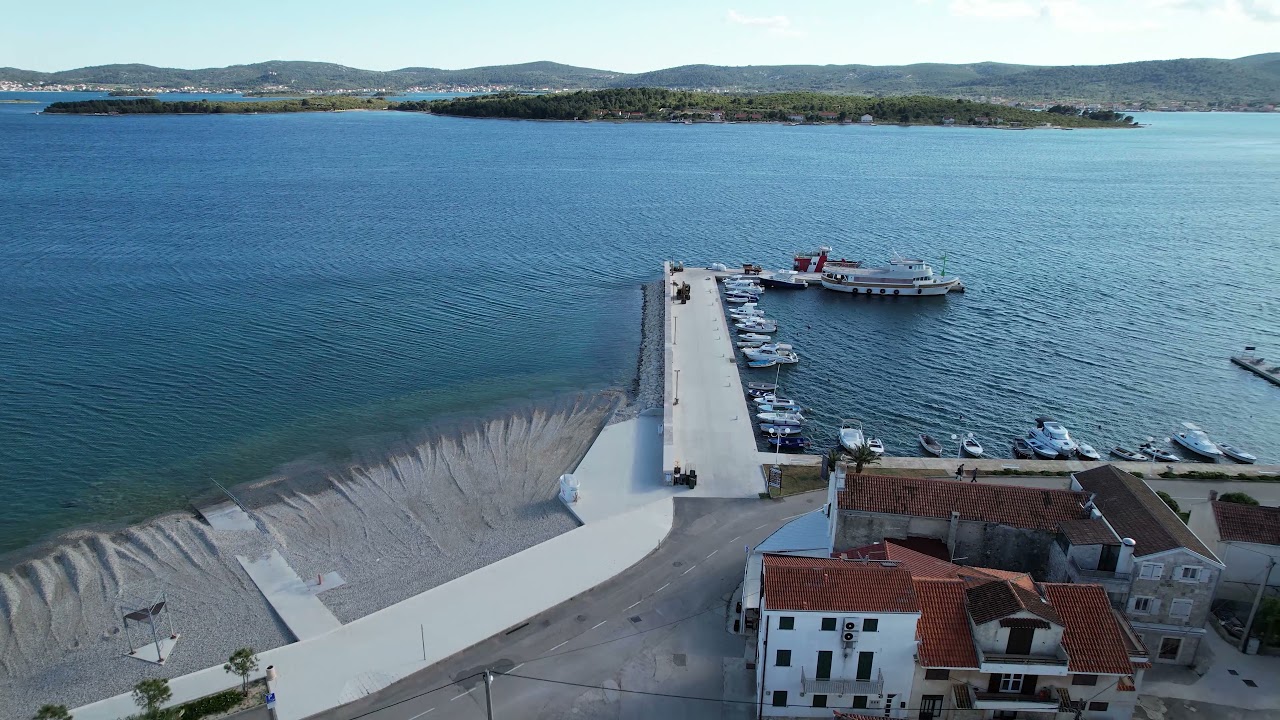 CROATIA / TURANJ / AERIAL VIEW