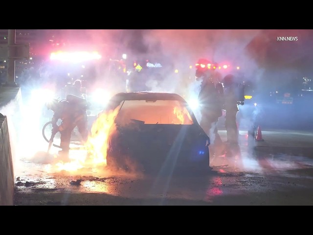 Vehicle Fire Disrupts Traffic on 405 Freeway in Westwood - YouTube